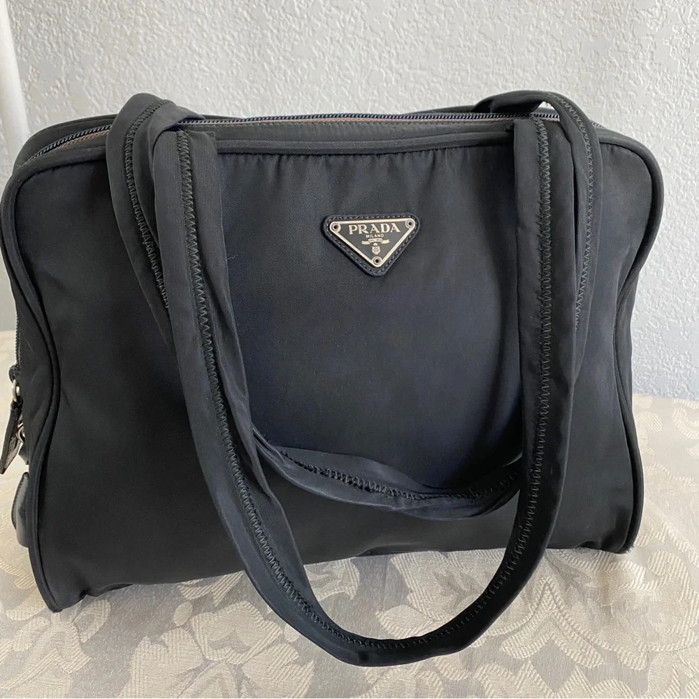 Prada black nylon bag - Picture 5 of 16
